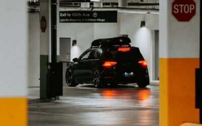 What Drivers Should Know When Navigating Parking Garages